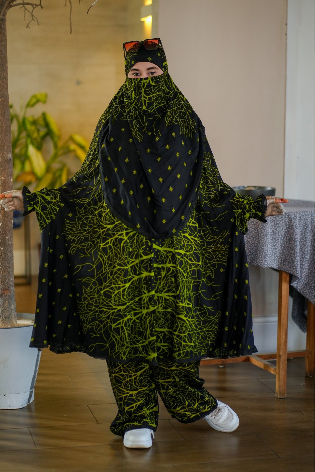 Khimar & Plazu – 112