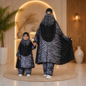 Mother & Daughter 364